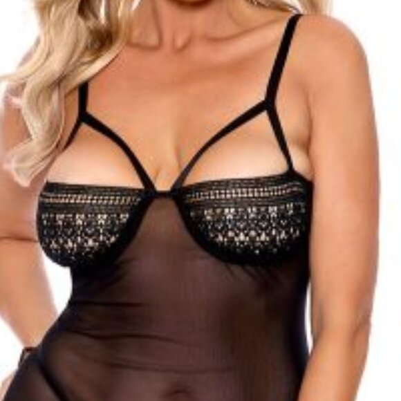 Plus Size Strappy Mesh and Crochet Lace Babydoll Lingerie Set - Picture 3 of 5